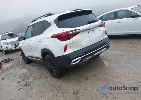 2022 Kia Seltos Nightfall Edition from USA, damaged, VIN KNDEUCA2XN7299085